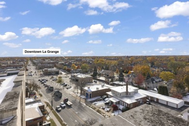 Enjoy easy, close-to-everything living in this 2-bedroom, 2-bath