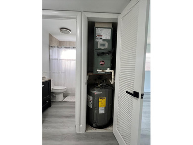 * Buyer's Incentive, 2-Bed/2-Bath 2nd Floor with ELEVATOR. Fully