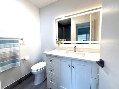 * Buyer's Incentive, 2-Bed/2-Bath 2nd Floor with ELEVATOR. Fully