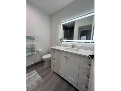 * Buyer's Incentive, 2-Bed/2-Bath 2nd Floor with ELEVATOR. Fully