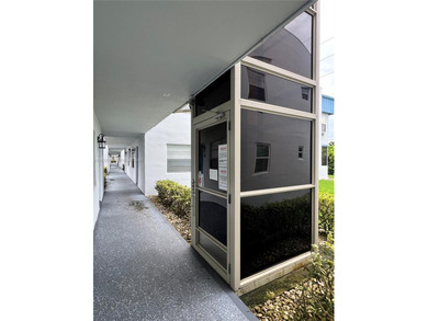 * Buyer's Incentive, 2-Bed/2-Bath 2nd Floor with ELEVATOR. Fully