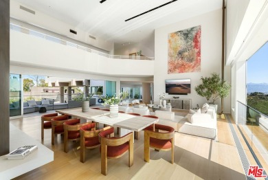 Originally designed in 1986 by renowned architect Ted Tanaka