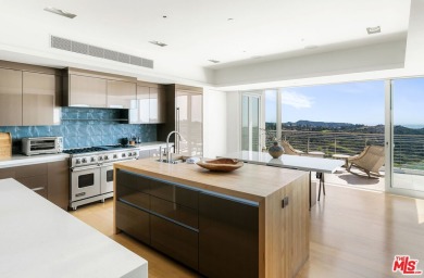 Originally designed in 1986 by renowned architect Ted Tanaka