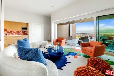 Originally designed in 1986 by renowned architect Ted Tanaka