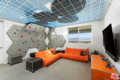 Originally designed in 1986 by renowned architect Ted Tanaka