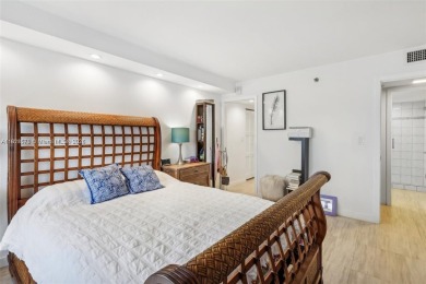 With 1,121 sq ft, this stunning residence features a bright