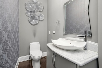 Please see video! Welcome to this all brick architecturally