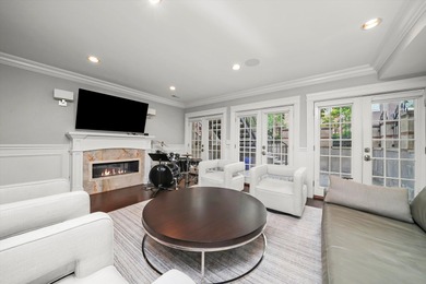 Please see video! Welcome to this all brick architecturally