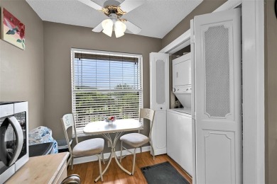 Bright and Spacious 1 bedroom 2 bath condo on high-floor