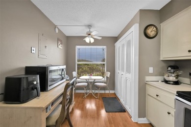 Bright and Spacious 1 bedroom 2 bath condo on high-floor