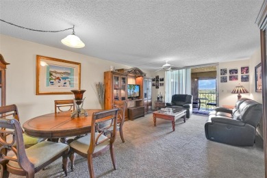 Bright and Spacious 1 bedroom 2 bath condo on high-floor