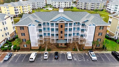 Top floor corner 3-bedroom condominium at Magnolia Pointe. These