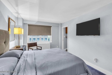 Where Manhattan sophistication meets ''Hollywood East'' glamour