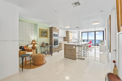 Residence 3904 at Iconbay. Enjoy the amazing Biscayne Bay Views