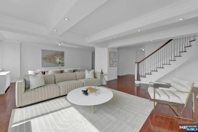 Rarely available 21 and 20-C line combined to offer a gorgeous