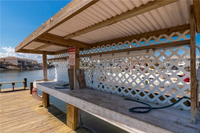 Welcome to The Teal Turtle - a fully furnished, turnkey-ready