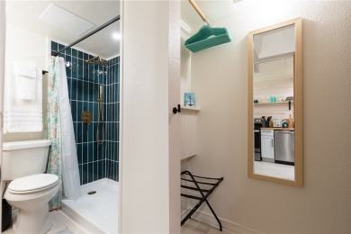 Welcome to The Teal Turtle - a fully furnished, turnkey-ready