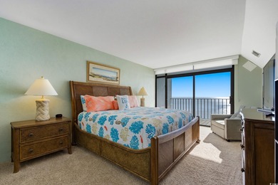 Penthouse living with a stunning oceanfront view in the Windy