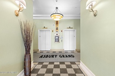 Spacious & Clean 1 bdr condo w/gated & assigned parking located