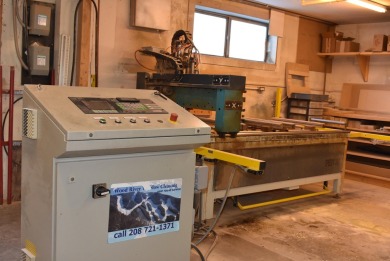 One of the largest units in this complex, owner occupied for 30