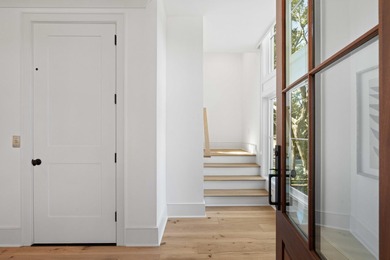 Beautiful 5 Bedroom, 5.5 Bathroom 3,200 square foot new