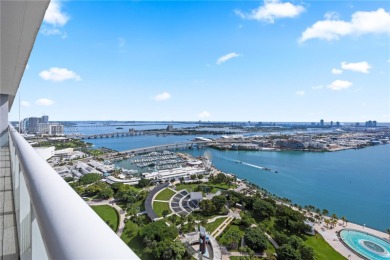 Spectacular luxury apartment located in one of Downtown Miami's
