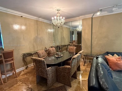 SPACIOUS & CHARMING 2BEDROOM/2BATH RESIDENCE IN MEDITERRANEAN