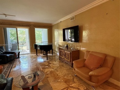 SPACIOUS & CHARMING 2BEDROOM/2BATH RESIDENCE IN MEDITERRANEAN