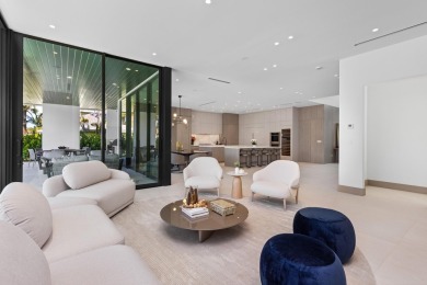 Brilliantly staged in Boca Raton's prestigious Golden Harbour