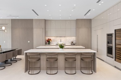 Brilliantly staged in Boca Raton's prestigious Golden Harbour