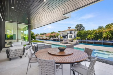 Brilliantly staged in Boca Raton's prestigious Golden Harbour