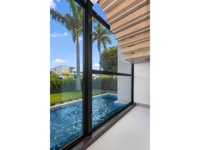 Brilliantly staged in Boca Raton's prestigious Golden Harbour