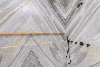 Brilliantly staged in Boca Raton's prestigious Golden Harbour