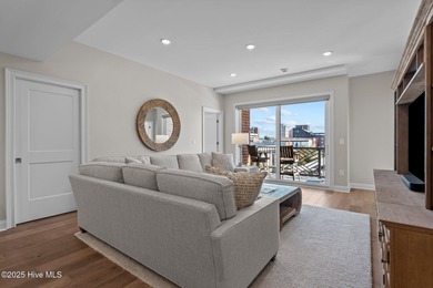 Great opportunity to own a corner unit in the Tower at River