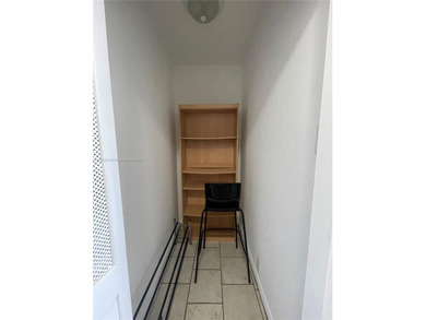 Charming 1-Bedroom Condo in Fort Lauderdale
Discover this cozy