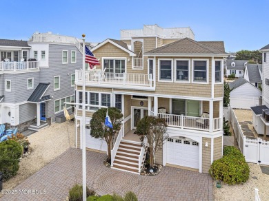 Beautiful Contemporary Custom Home - Just 3rd from the Beach!