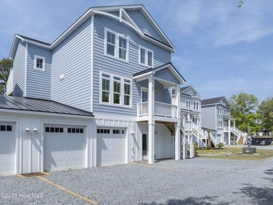 DEEDED BOAT SLIP - CALLING ALL BOAT LOVERS! Located along the