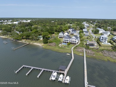 DEEDED BOAT SLIP - CALLING ALL BOAT LOVERS! Located along the