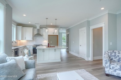 DEEDED BOAT SLIP - CALLING ALL BOAT LOVERS! Located along the