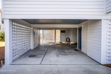 FRACTIONAL OWNERSHIP - Wrightsville Beach. Dream Home. This 4