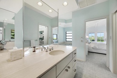 Wonderfully refreshed! Beautifully decorated four bedroom