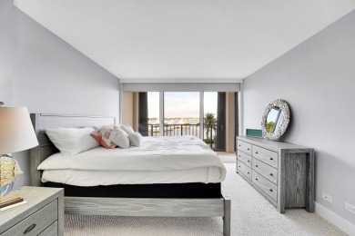 ﻿Reduced!  North Palm Beach! This is truly a keeper! Come