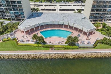 ﻿Reduced!  North Palm Beach! This is truly a keeper! Come