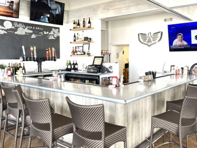 ﻿Reduced!  North Palm Beach! This is truly a keeper! Come