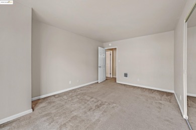 Set in the heart of Adams Point, this bright and spacious 2