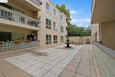 Set in the heart of Adams Point, this bright and spacious 2