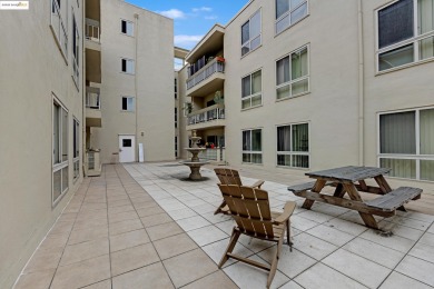 Set in the heart of Adams Point, this bright and spacious 2