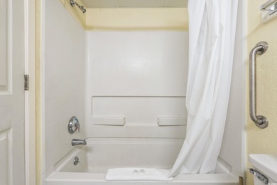 Welcome to the Sea Mist Resort, Driftwood building, Unit #51001