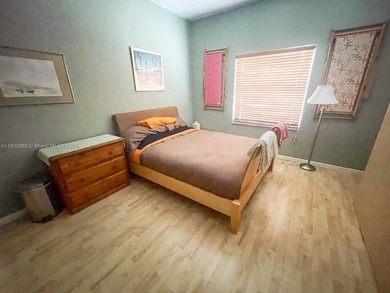 Soak up the good vibes every day in this bright 3BR/3BTH