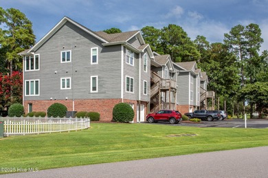 FABULOUS OPPORTUNITY FOR SOUGHT AFTER 2BR/2BA CONDO ON THE GOLF